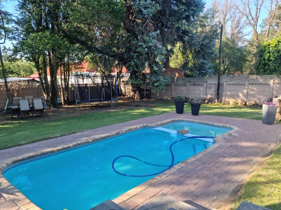 4 Bedroom Property for Sale in Parys Free State